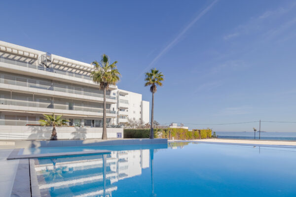 Recently renovated 2-bedroom apartment in Playa d’en Bossa