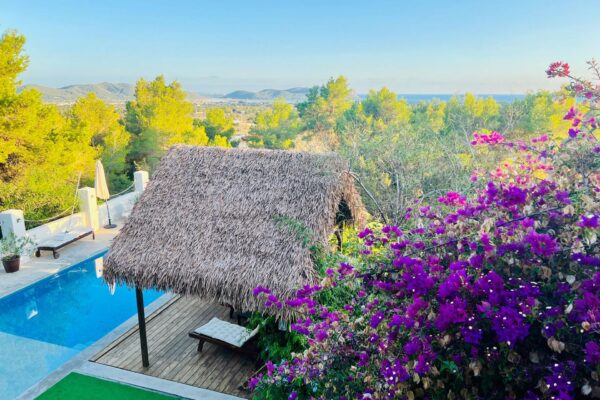 Villa de charme avec vue sur la mer et permis de location