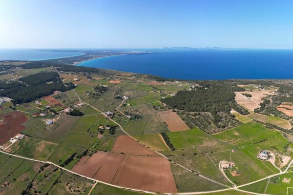 Terrain exclusif avec permis de construire à El Pilar de la Mola