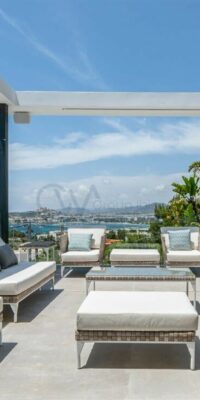 Luxe huis met panoramisch uitzicht op zee in Talamanca