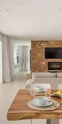 Modern Villa Just Steps from the Sea in Cala Pada