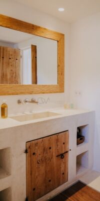 Authentic 5 Bedroom Blakstad Finca with Rental License