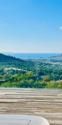 Villa moderne à couper le souffle avec vue panoramique