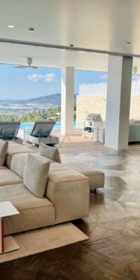 Villa moderne à couper le souffle avec vue panoramique