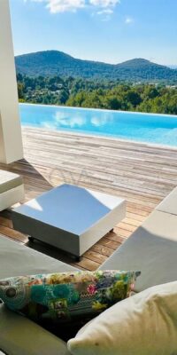 Villa moderne à couper le souffle avec vue panoramique