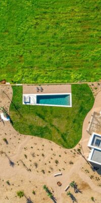 Exquisita villa de nueva construcción con casa de invitados