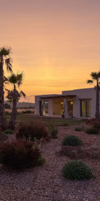 Exquisite New-Build Villa with Guest House