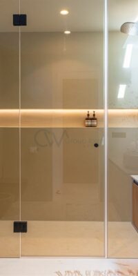 Exquisita villa de nueva construcción con casa de invitados