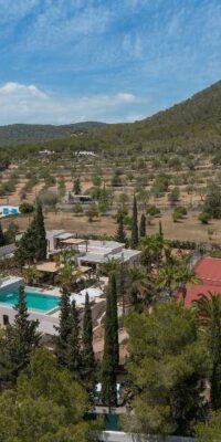 Luxe huis in Cala Jondal met panoramisch uitzicht op zee