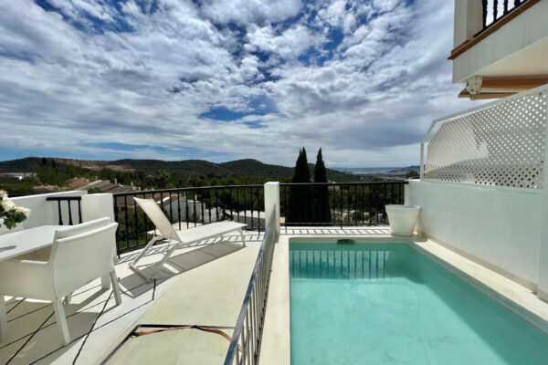 Appartamento di lusso con vista indimenticabile a Can Furnet