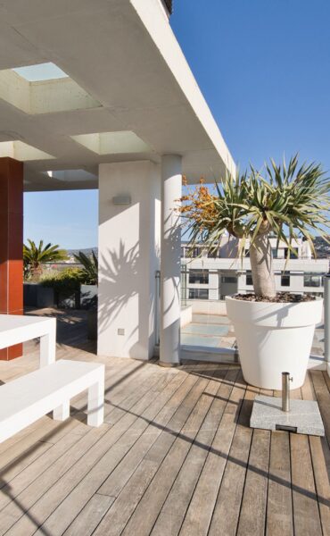 Luxury Penthouse with Expansive Terraces in Ikebana Building