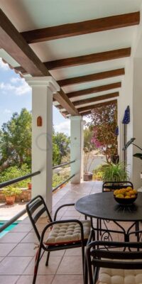 Villa con appartamento separato a Can Furnet