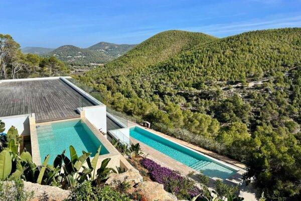 Top Locations to Buy Luxury Villas in Ibiza