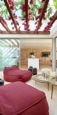 Villa di lusso con 5 camere da letto in vendita a Cala Comte