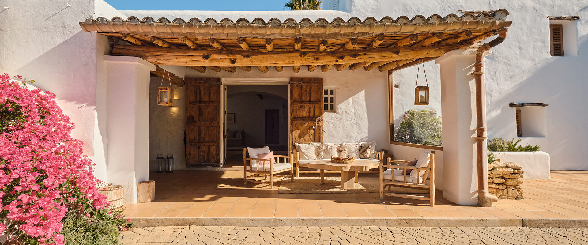 500-Year-Old Eco-Luxury Finca with 7 Bedrooms
