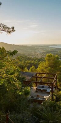 Luxe villa met zeezicht in San Agustín, Ibiza