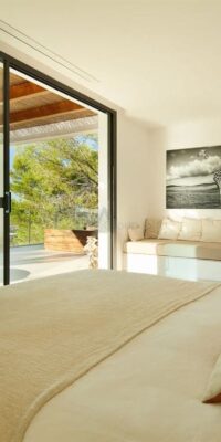 Luxe villa met zeezicht in San Agustín, Ibiza