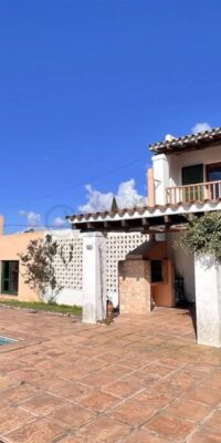 Tranquil Ibicencan-Style Finca with Nice Views