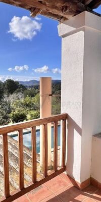Tranquil Ibicencan-Style Finca with Nice Views