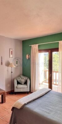 Tranquil Ibicencan-Style Finca with Nice Views