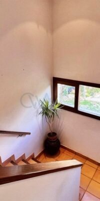 Tranquilla finca in stile ibizenco con vista spettacolare