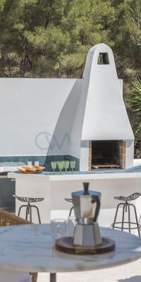 Villa méditerranéenne avec piscine à débordement à Can Furnet