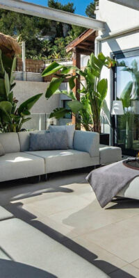 Villa de lujo magníficamente renovada con vistas panorámicas en Can Furnet