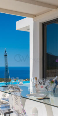 Maison de ville à Cala Carbo avec piscine à débordement et vue sur Es Vedrà