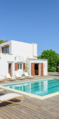 Seafront Villa in Santa Eulalia del Río with Direct Beach Access