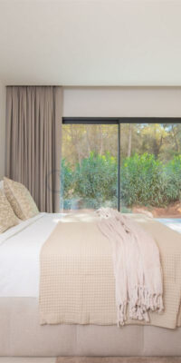 Modern villa with infinity pool in exclusive Roca Llisa Modern villa with infinity pool in exclusive Roca Llisa