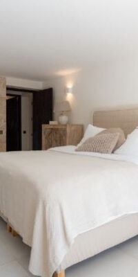 Elegant Villa between Cala Jondal and Porroig