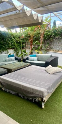 Ground floor apartment with private garden oasis in Illa Plana