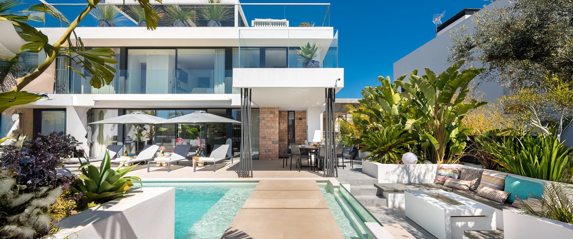 Luxury Villa for Sale in Ses Torres With Gym and Club