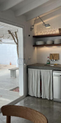 Charming Villa with Two Guest Annexes and Sea Views