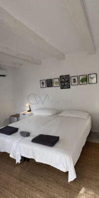 Charming Villa with Two Guest Annexes and Sea Views