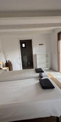 Charming Villa with Two Guest Annexes and Sea Views