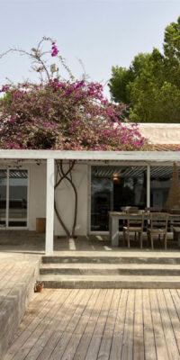 Charming Villa with Two Guest Annexes and Sea Views