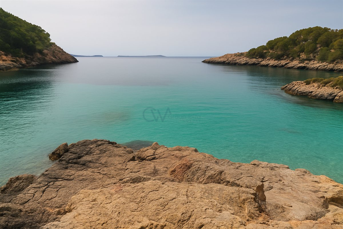 Venez à Ibiza et vivez à Cala Salada