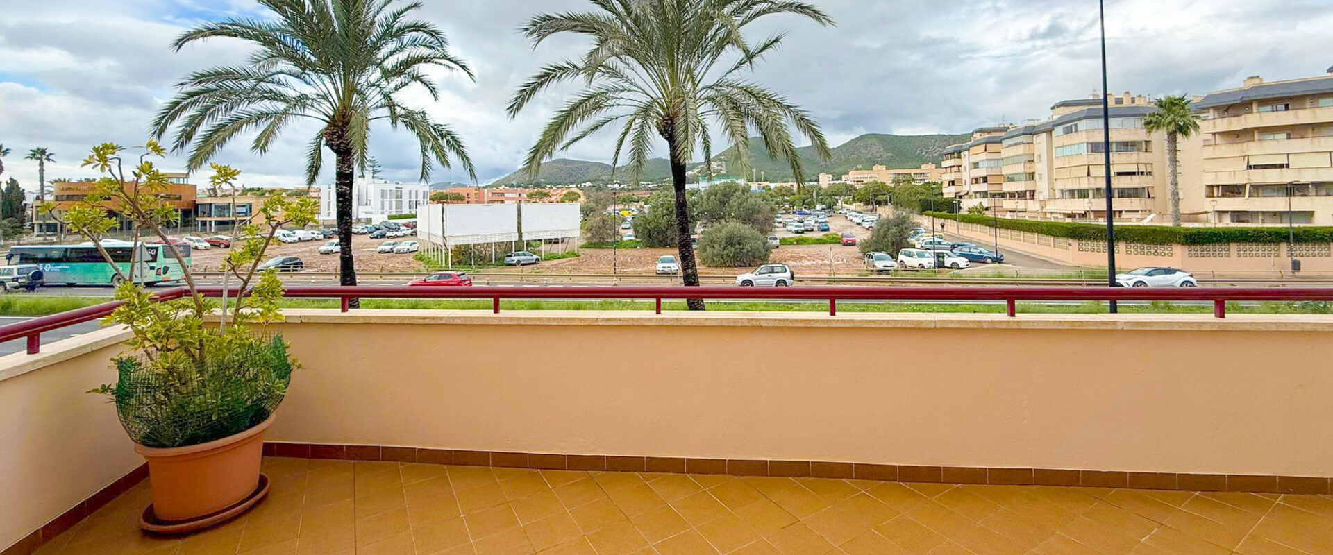 Modern 4-Bedroom Apartment with Terrace and Private Balcony in Ibiza (1)