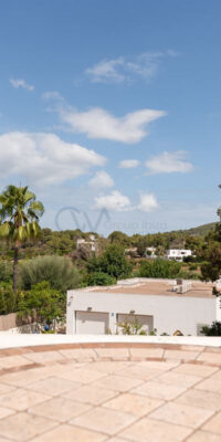 Charming Finca with Private Garden and Pool in Cap Martinet Charming Finca with Private Garden and Pool in Cap Martinet