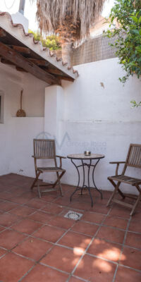 Charming Finca with Private Garden and Pool in Cap Martinet Charming Finca with Private Garden and Pool in Cap Martinet