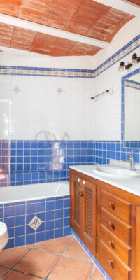 Charming Finca with Private Garden and Pool in Cap Martinet Charming Finca with Private Garden and Pool in Cap Martinet