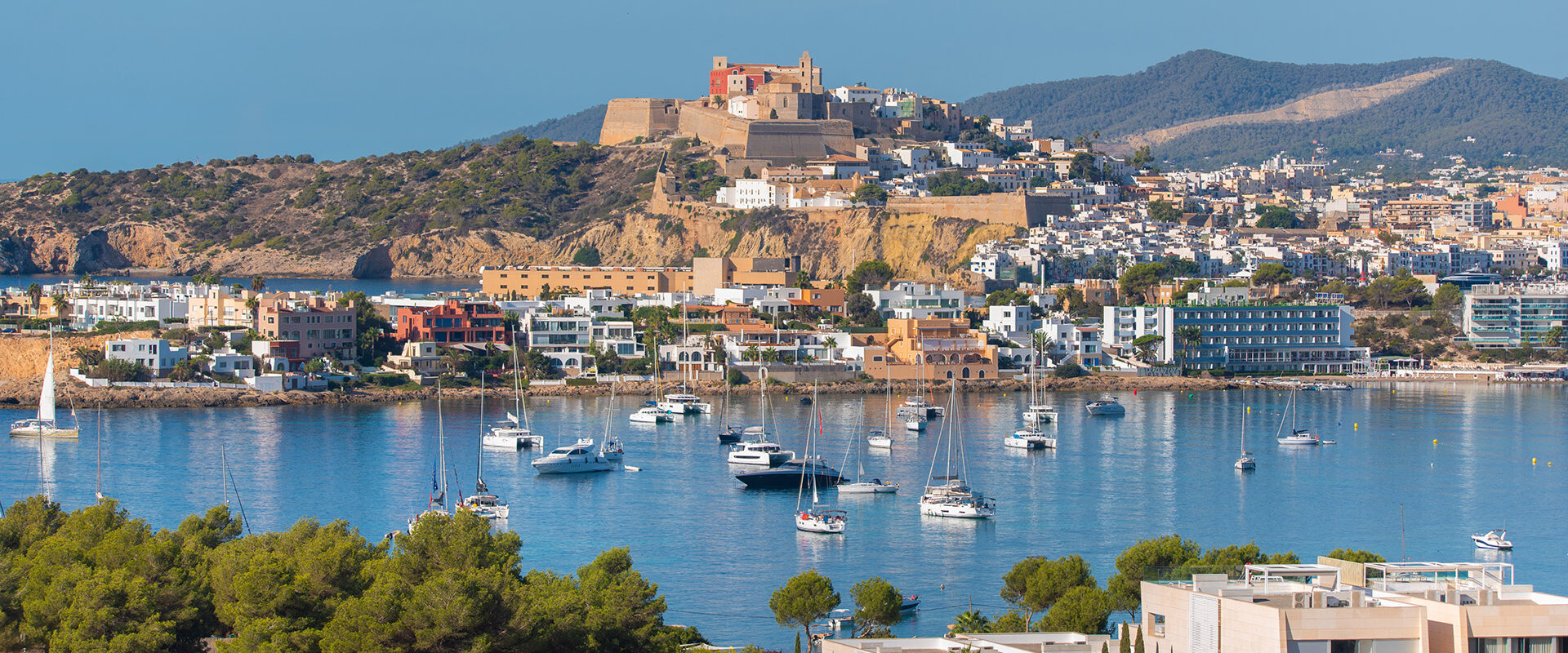 Luxury Sea-View Villa in Cap Martinet with Infinity Pool