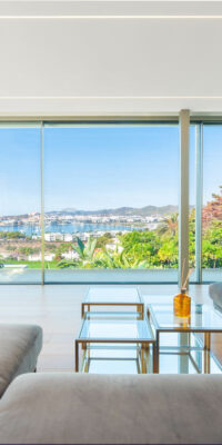 Luxury Sea-View Villa in Cap Martinet with Infinity Pool Luxury Sea-View Villa in Cap Martinet with Infinity Pool