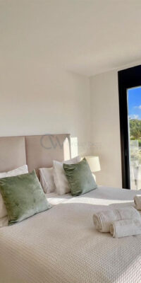 4 Bedroom Contemporary Villa Near Jesús and Talamanca 4 Bedroom Contemporary Villa Near Jesús and Talamanca