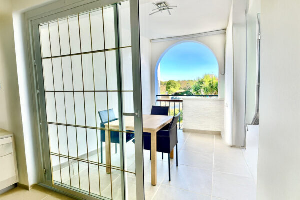 Charming Coastal Apartment in Cala Martina