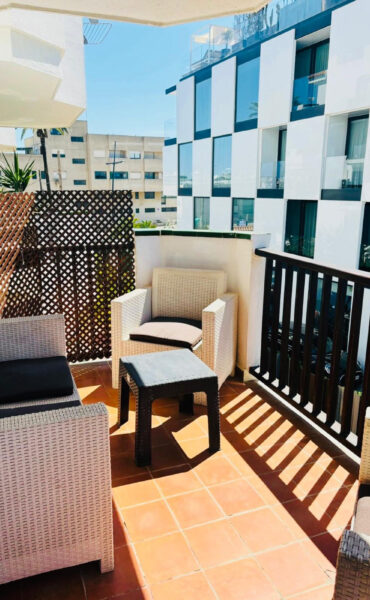 Stylish and Bright Apartment in Marina Botafoch