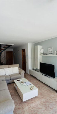 Elegant Triplex Townhouse with Private Garden in Es Vivé Elegant Triplex Townhouse with Private Garden in Es Vivé