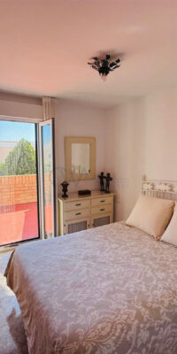 Elegant Triplex Townhouse with Private Garden in Es Vivé Elegant Triplex Townhouse with Private Garden in Es Vivé