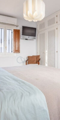 Exclusive 6-Bedroom Luxury Villa in Roca Llisa, Ibiza Exclusive 6-Bedroom Luxury Villa in Roca Llisa, Ibiza